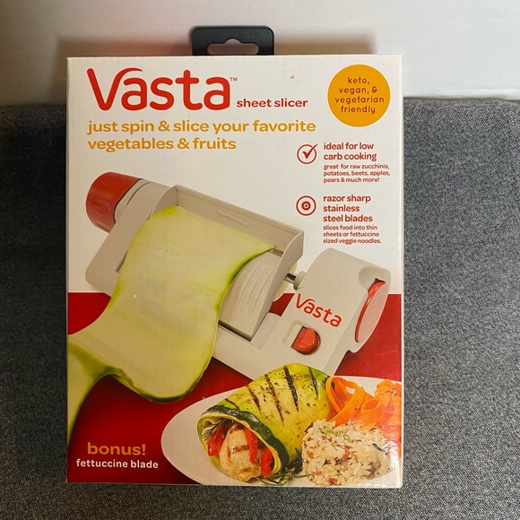 Vasta Vegetable Slicer Sheet Slicer Spin & Slice Veggie & Fruit Fettucine Blade - Picture 1 of 10